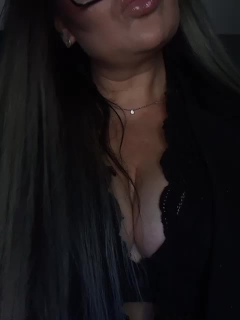 Brunetochkaaa Live Sex November 5, 2025