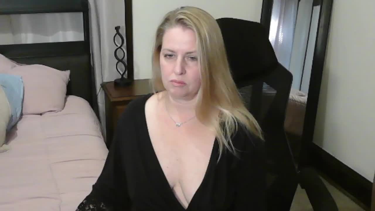 Holliekate Live Sex November 5, 2025