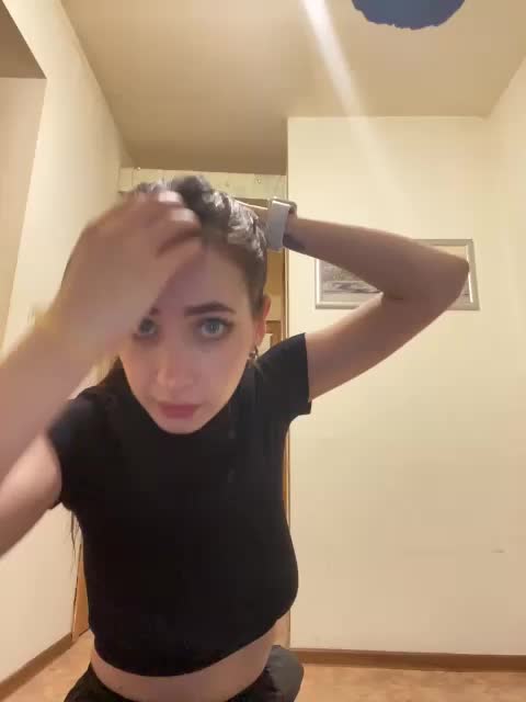 Hikikomori27 Live Sex November 4, 2025