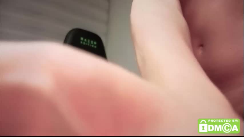 roxxxie_reid Live Sex November 6, 2025