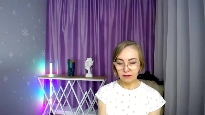 queen_a_n_i Live Sex November 7, 2025