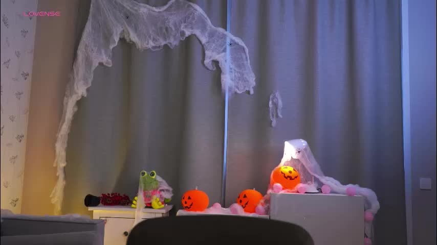 gladysacreman Live Sex November 7, 2025