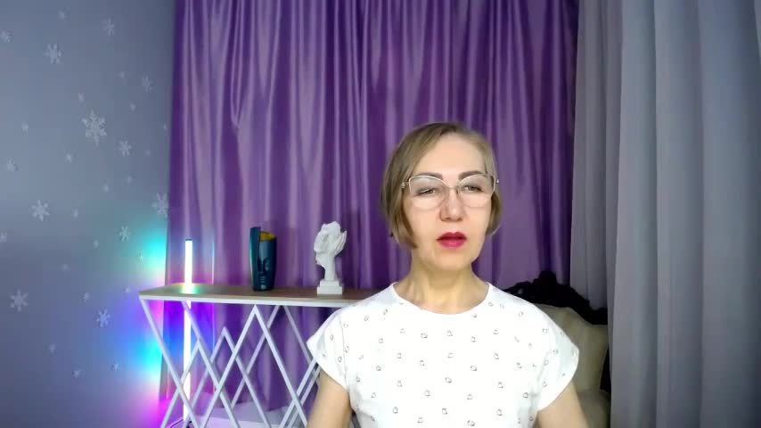 queen_a_n_i Live Sex November 7, 2025