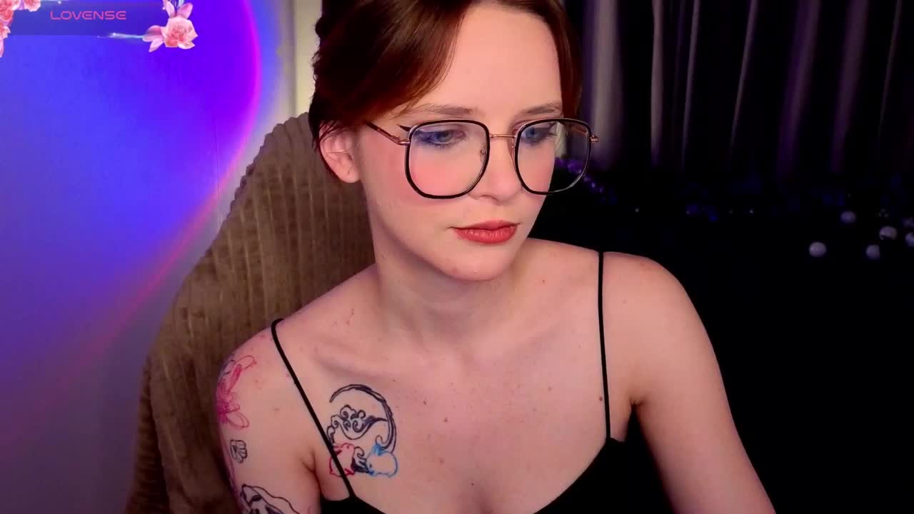 KiraMountrays Live Sex November 7, 2025