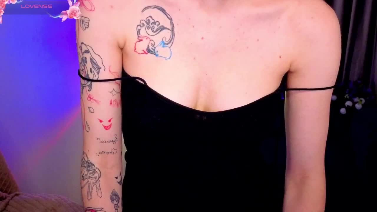 KiraMountrays Live Sex November 7, 2025