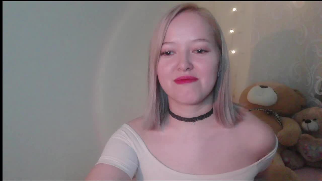 -Sweet-smile- Live Sex November 8, 2025