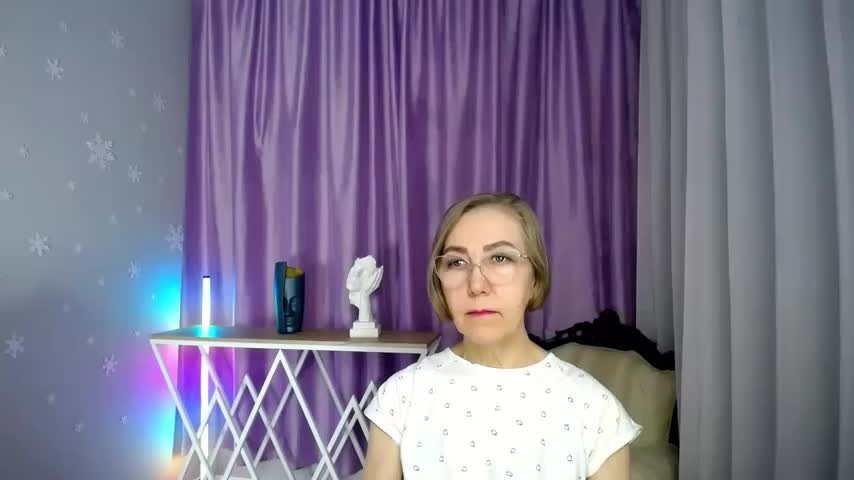 queen_a_n_i Live Sex November 9, 2025