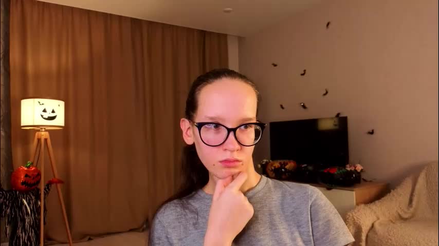 lynettebails Live Sex November 8, 2025