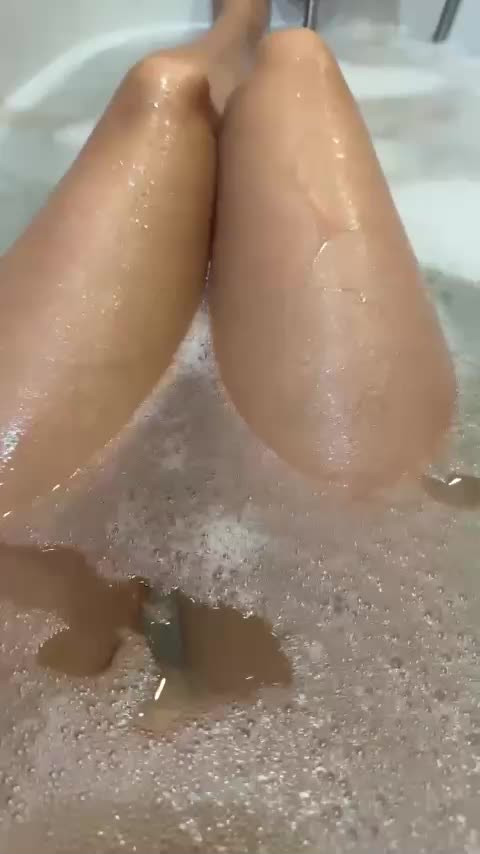 Valeria--sweet Live Sex November 9, 2025