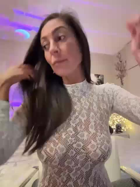 IrinkaGata Live Sex November 9, 2025