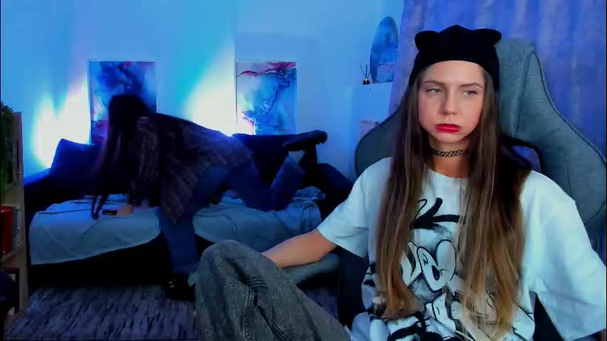 emilywiled Live Sex November 8, 2025
