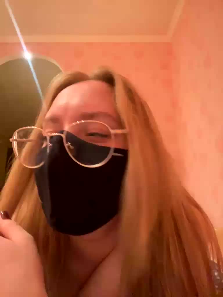 Donut-red Live Sex November 10, 2025