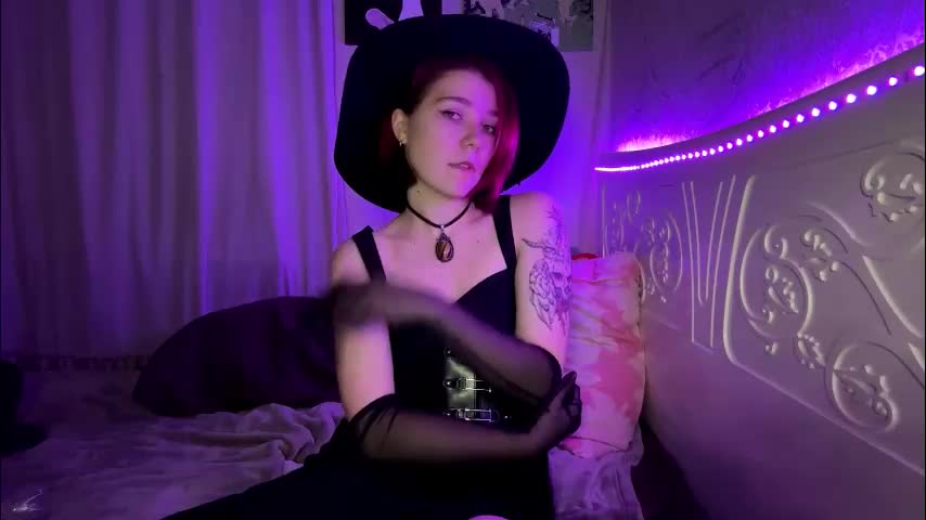 lornablatchley Live Sex November 10, 2025