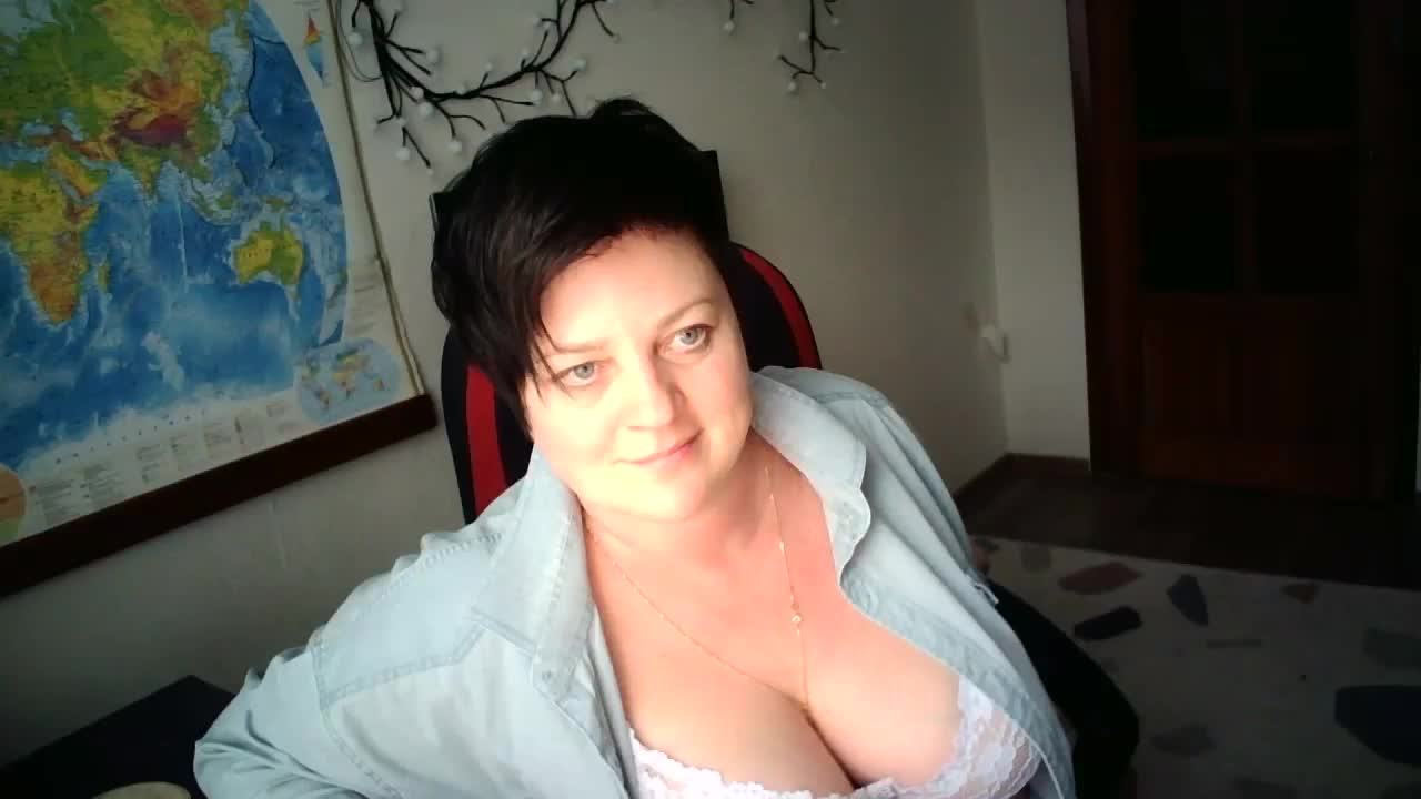 -alenyshka- Live Sex November 10, 2025