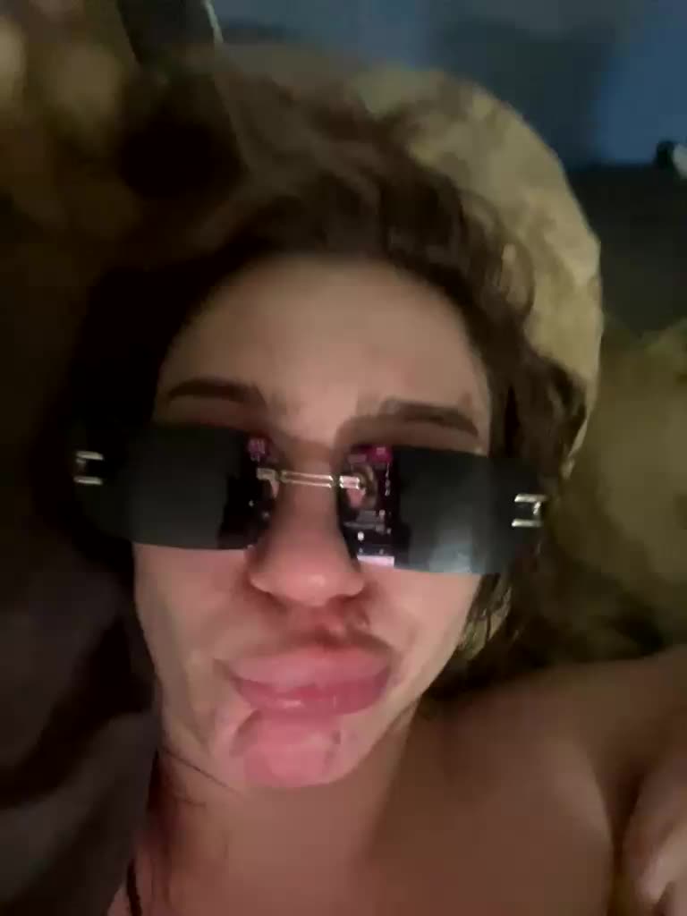 Toma1Tolya Live Sex November 11, 2025