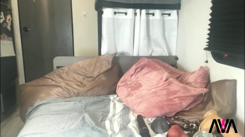 ava_west Live Sex November 11, 2025