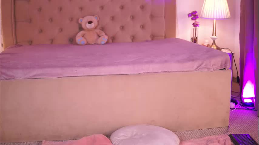 chloeobrilx Live Sex November 11, 2025