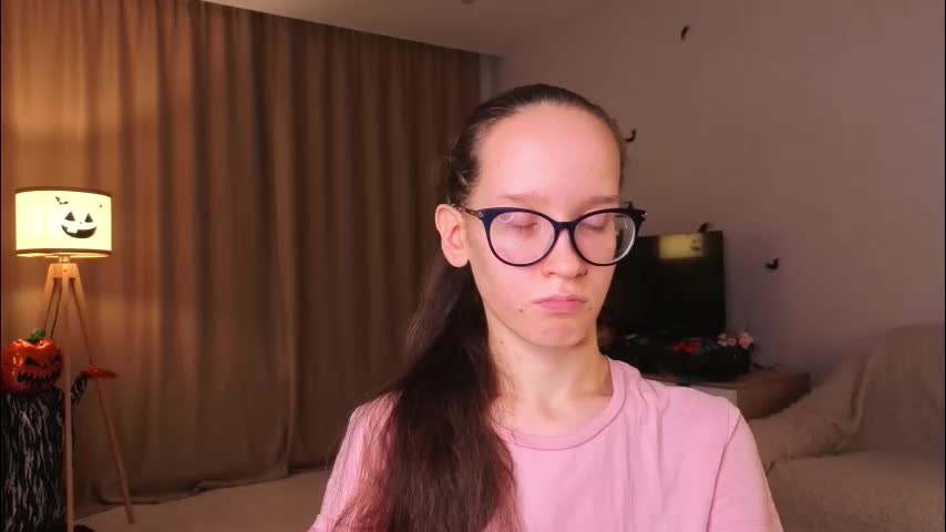 lynettebails Live Sex November 10, 2025