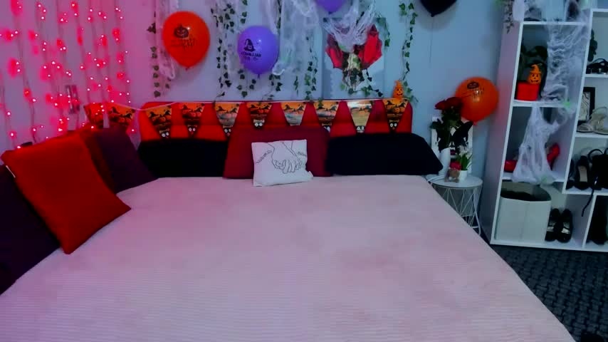 LunaBellucci Live Sex November 11, 2025