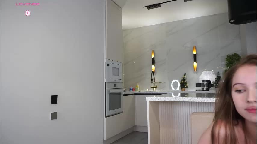 hecola Live Sex November 11, 2025