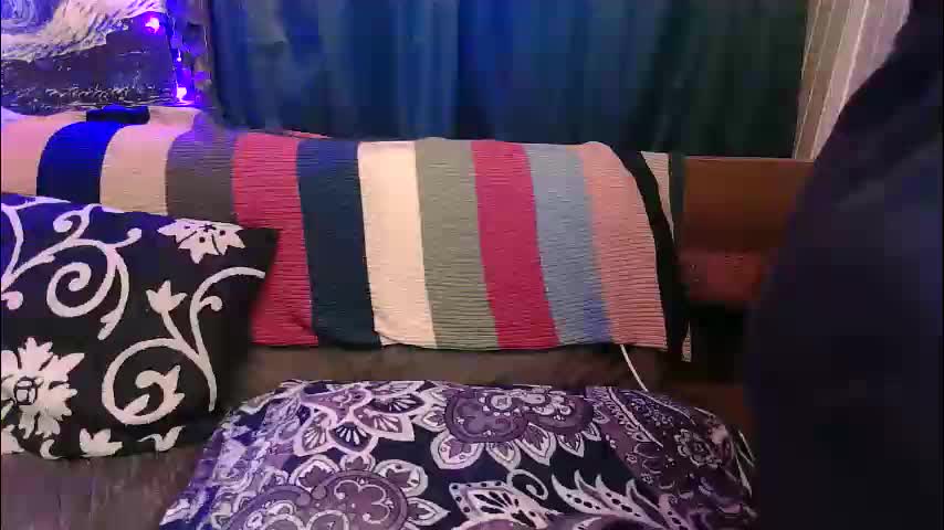 average_girl222 Live Sex November 11, 2025