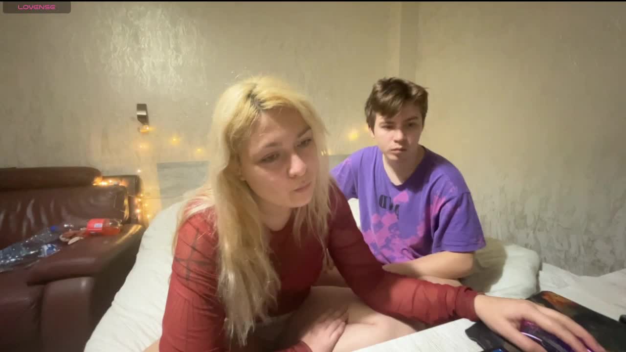 Hikkiii Live Sex November 11, 2025