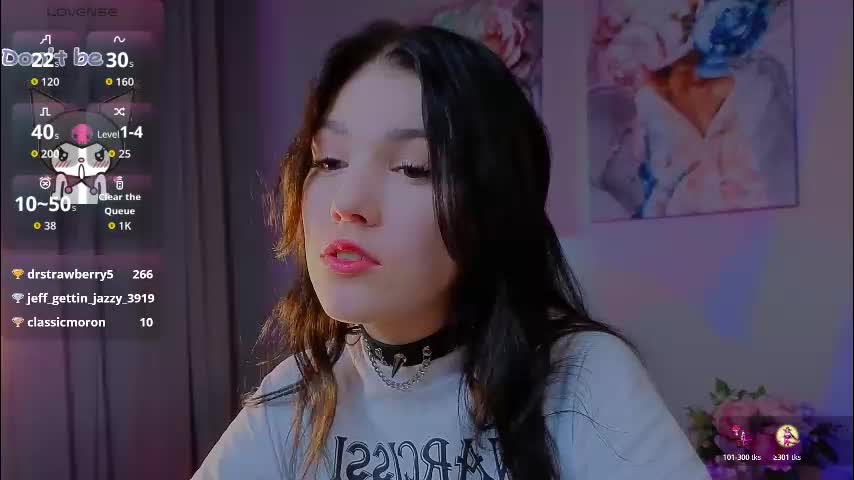 sophie_nomenal_ Live Sex November 12, 2025