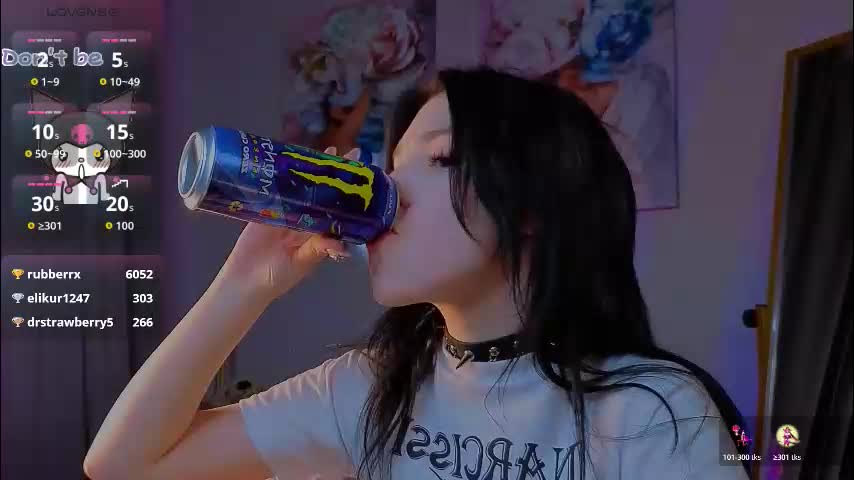 sophie_nomenal_ Live Sex November 12, 2025