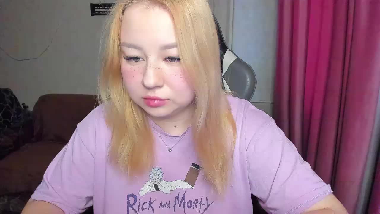 MilkaFoxy Live Sex November 13, 2025