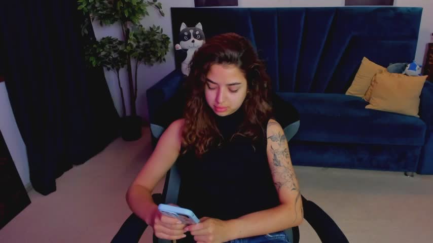 CharleneWoods Live Sex November 13, 2025