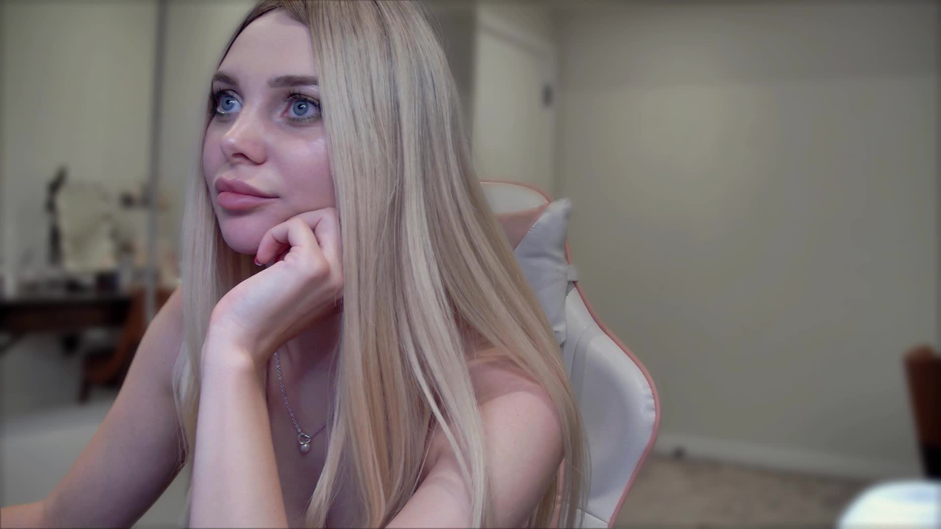 PolinaS Live Sex November 14, 2025