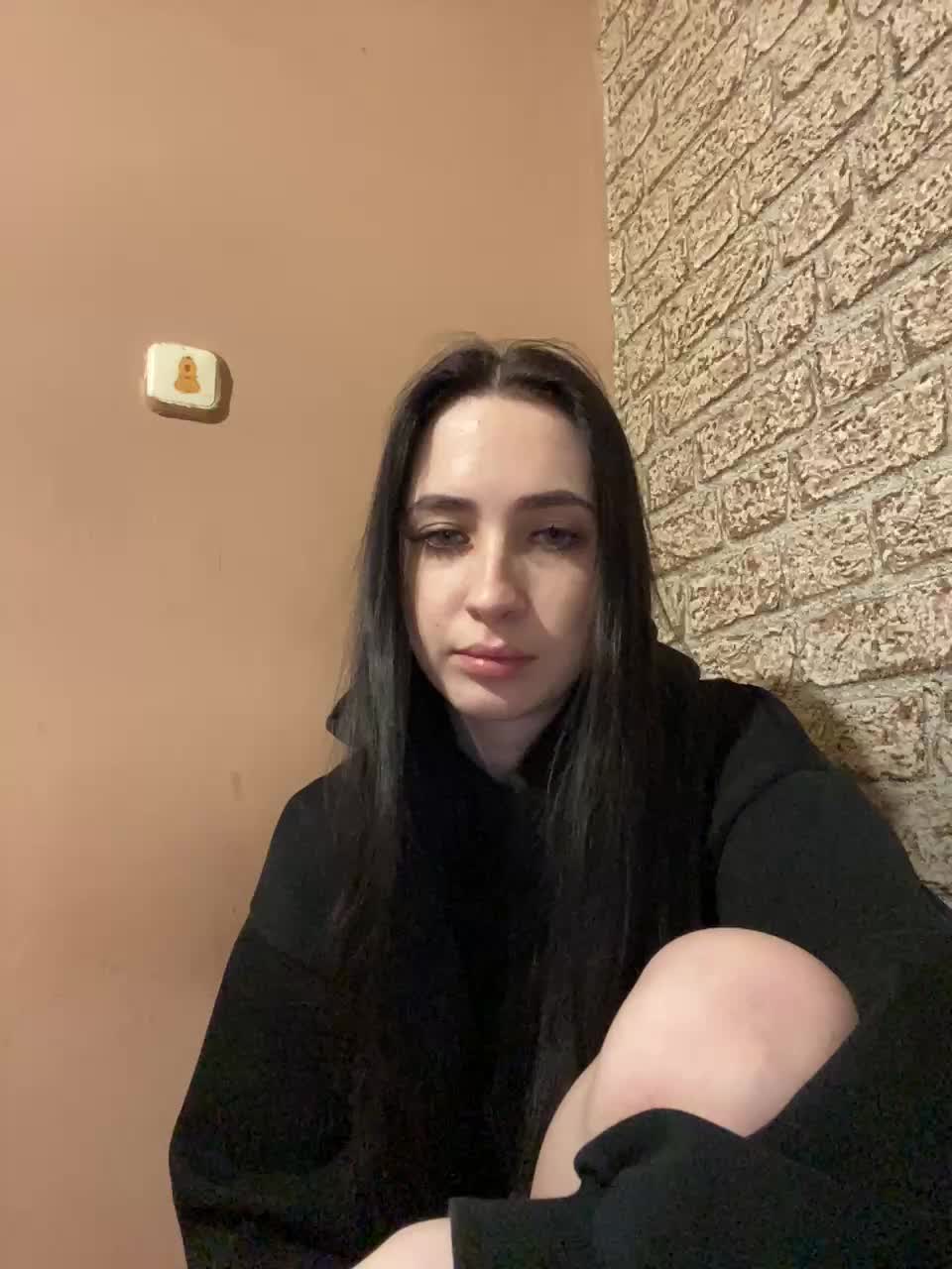 Hikikomori27 Live Sex November 14, 2025