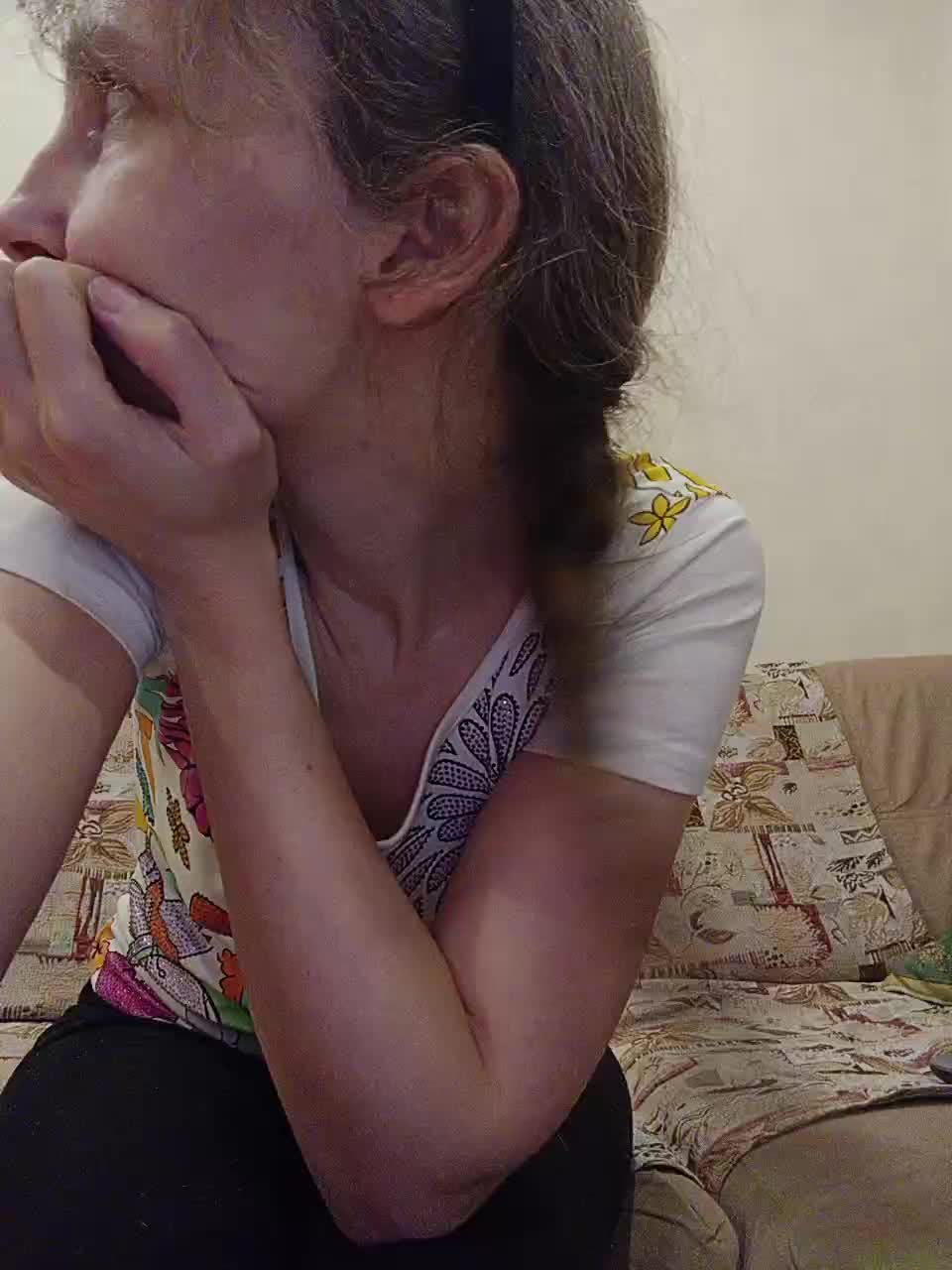 -Queen-Margo- Live Sex November 14, 2025