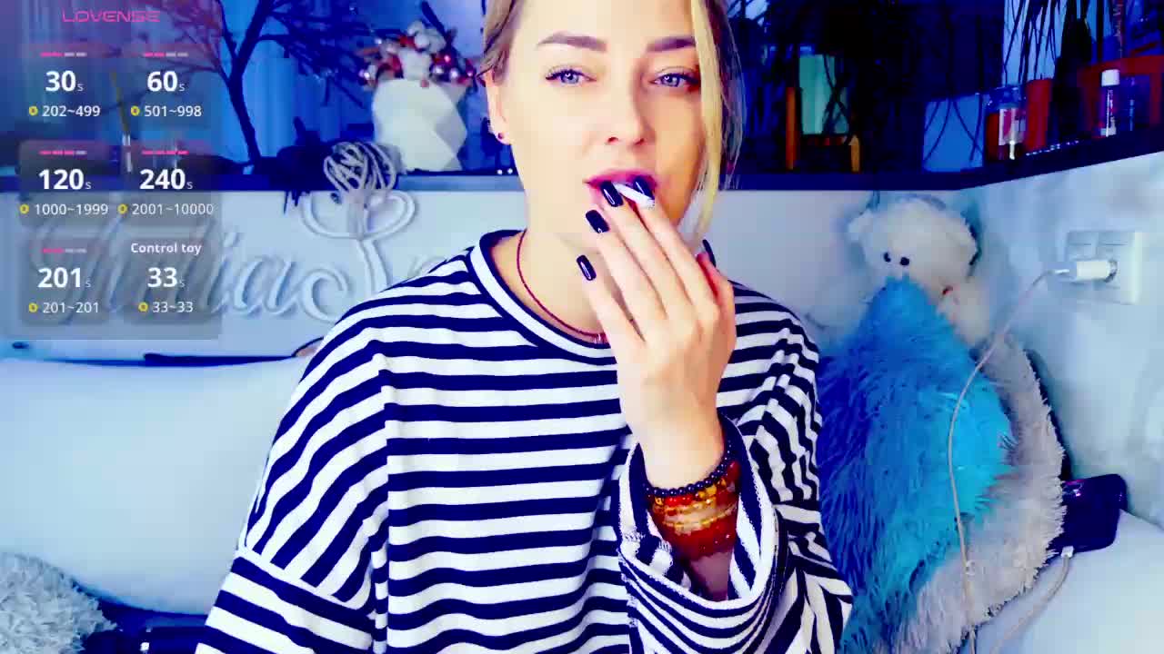 _JuliaSpace_ Live Sex November 14, 2025