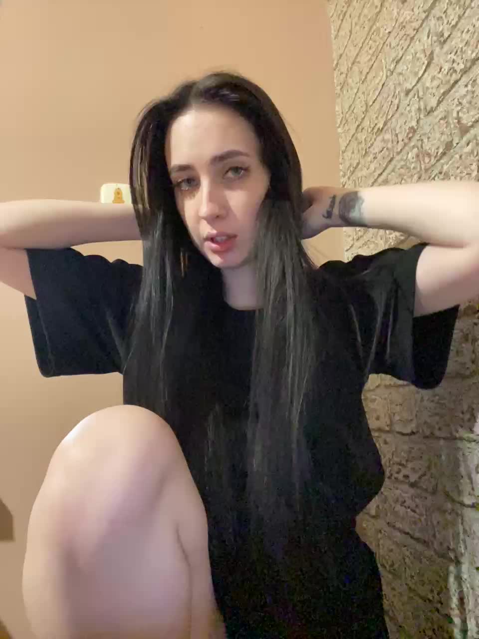 Hikikomori27 Live Sex November 14, 2025