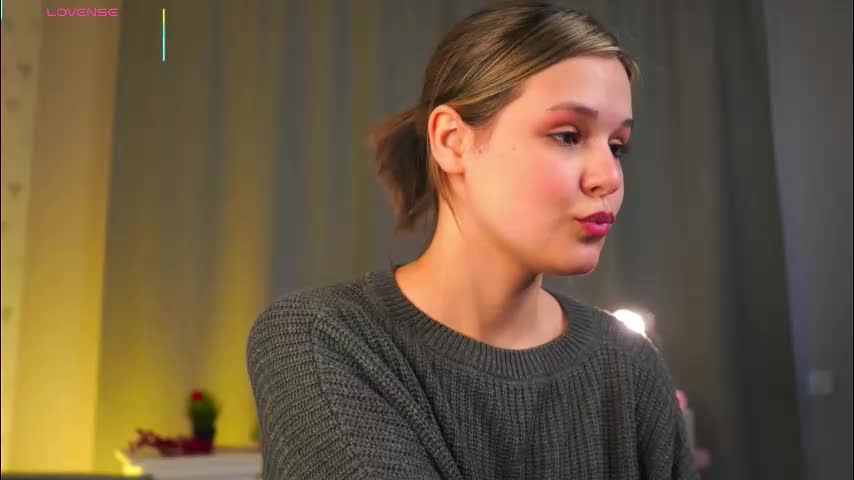 gladysacreman Live Sex November 14, 2025