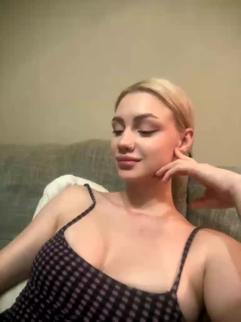 Ice-hot Live Sex November 14, 2025