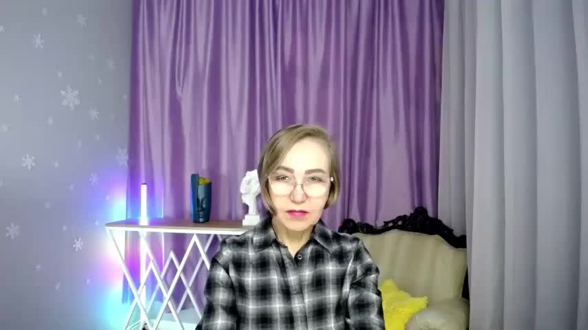 queen_a_n_i Live Sex November 15, 2025