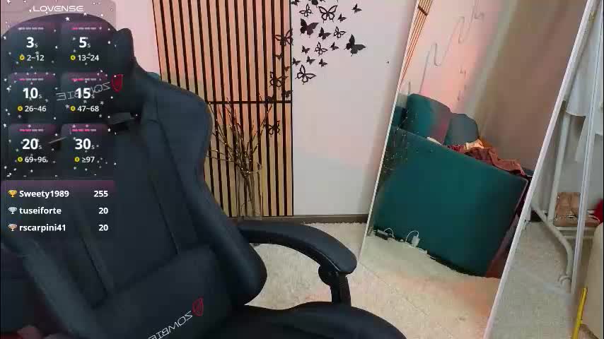 aisha_riley Live Sex November 16, 2025