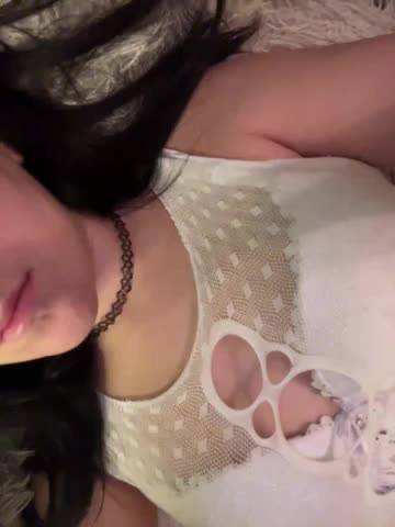 Bella_wella Live Sex November 16, 2025