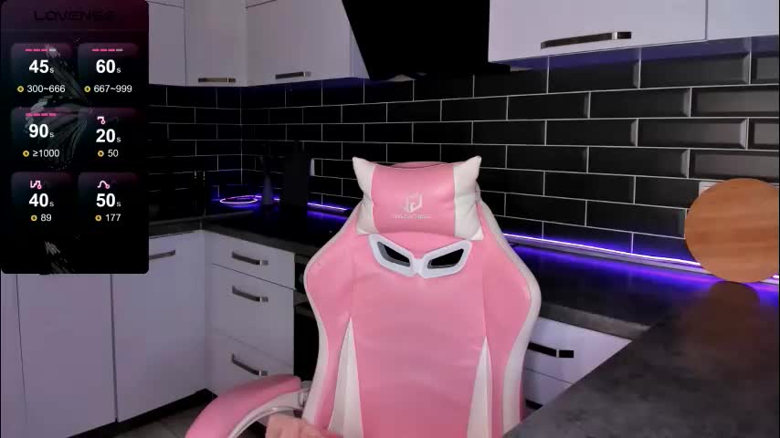 emmavictori Live Sex November 16, 2025