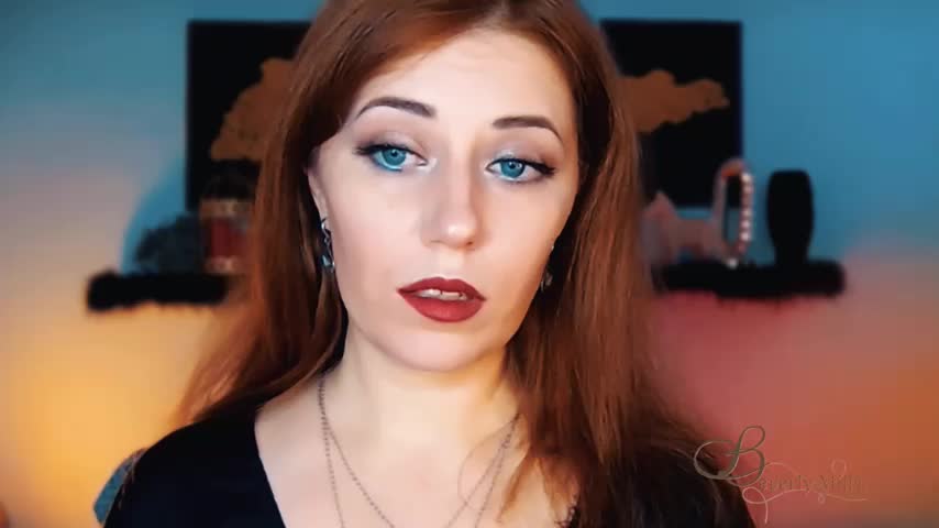 MissBeverlyMills Live Sex November 16, 2025