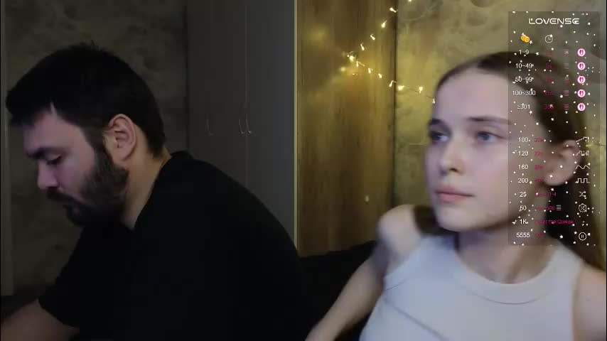 taiti_fox_cub Live Sex November 17, 2025