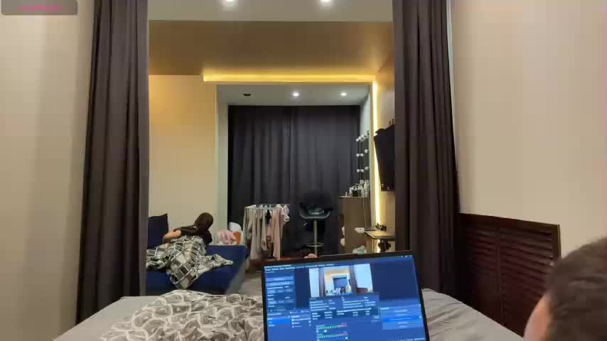 Miss_Love Live Sex November 17, 2025