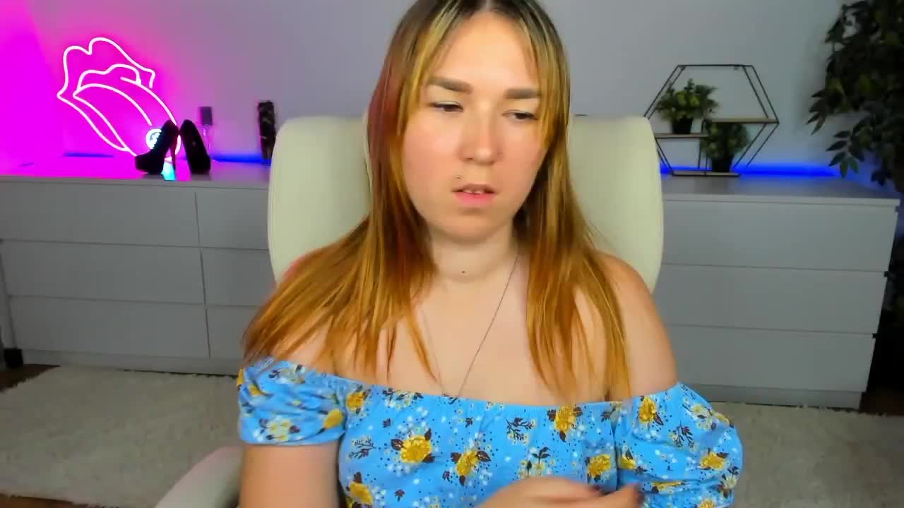 SofiiDarling Live Sex November 16, 2025