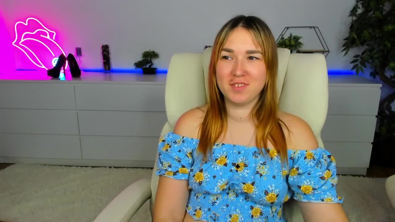 SofiiDarling Live Sex November 16, 2025
