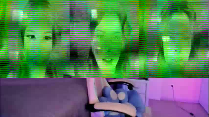 cuddly_kitten Live Sex November 17, 2025