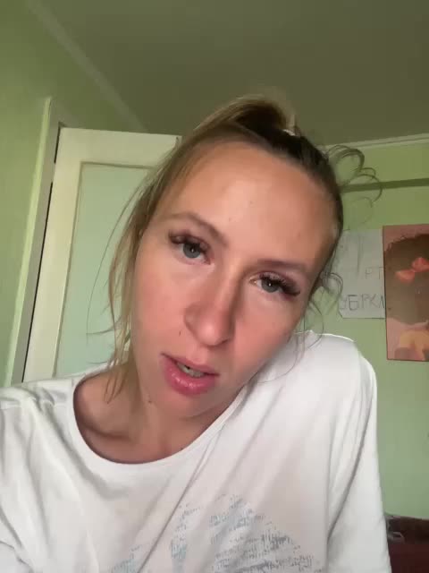 Saveta Live Sex November 17, 2025