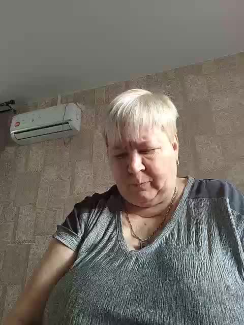Alena61 Live Sex November 18, 2025