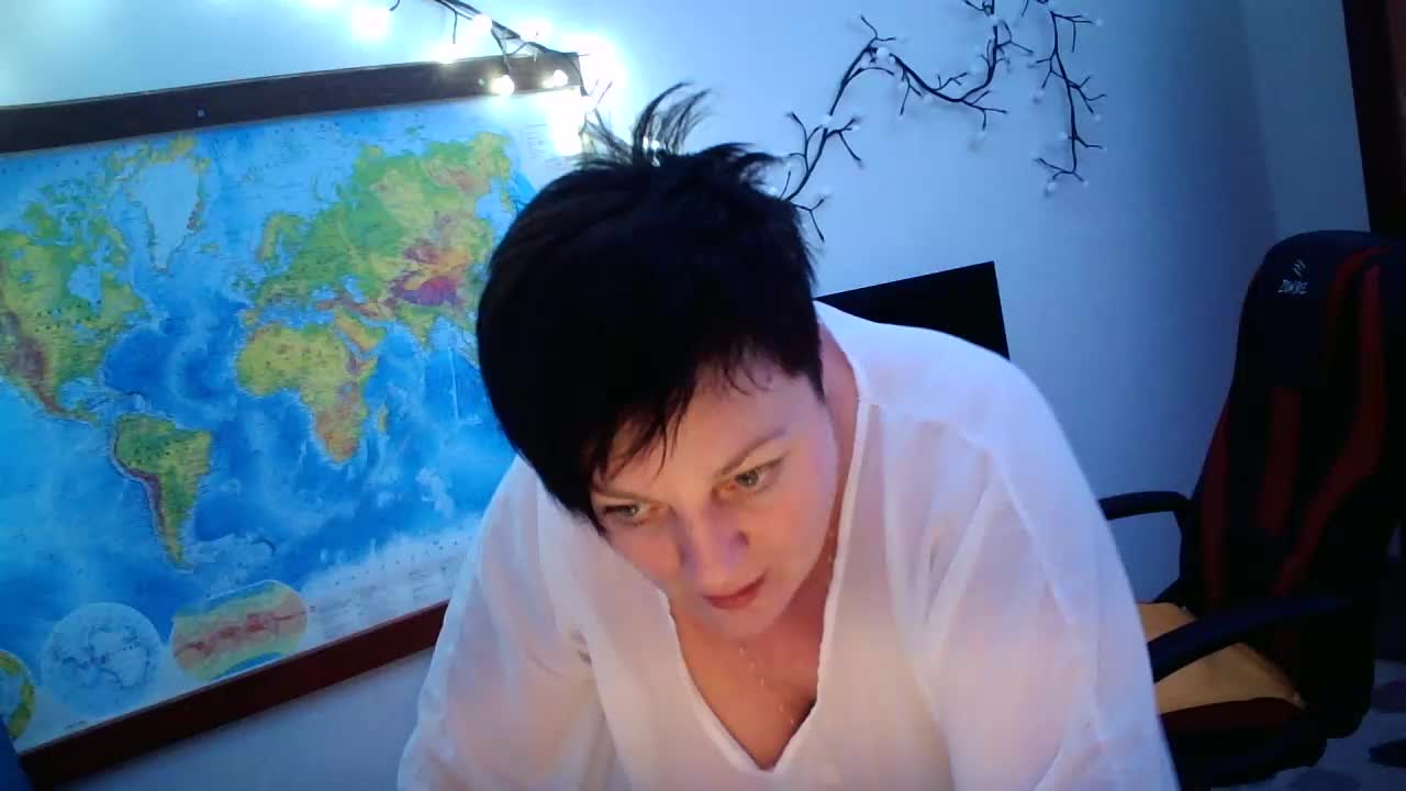 -alenyshka- Live Sex November 19, 2025